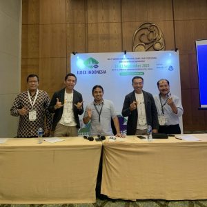 Pembicara Seminar "Mewujudkan Ekosistem Smart Farming Perunggasan Di Indonesia"